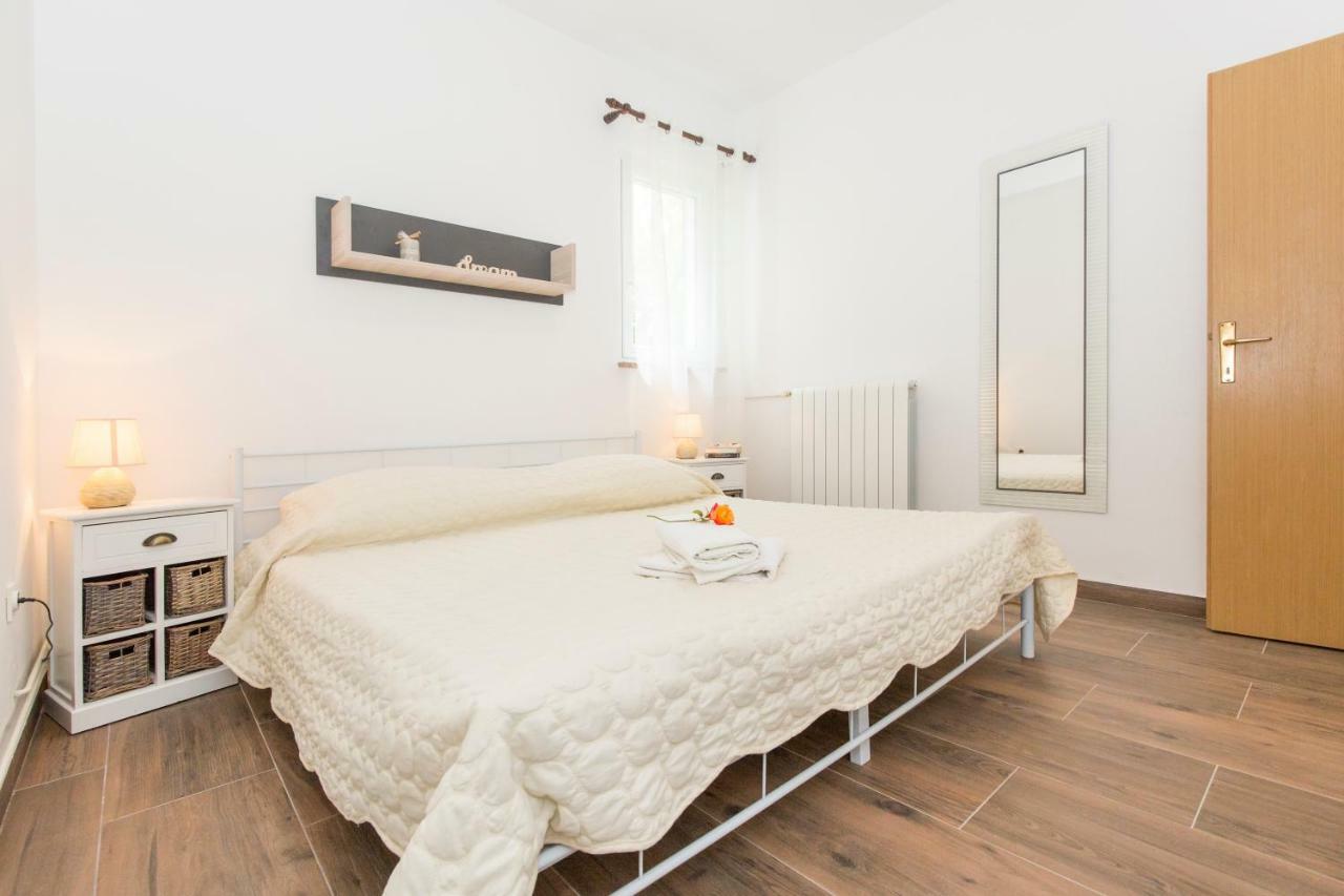 לאבין Apartments Cekada מראה חיצוני תמונה